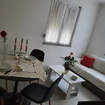 Sandra Apartment *
